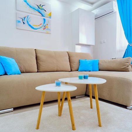 La Lorre Lux Apartment 雅戈丁那 外观 照片