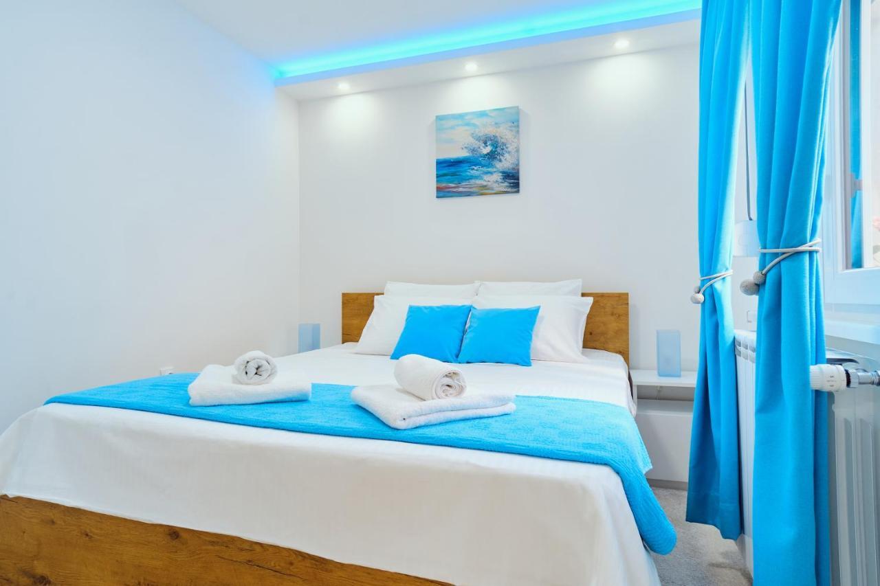 La Lorre Lux Apartment 雅戈丁那 外观 照片
