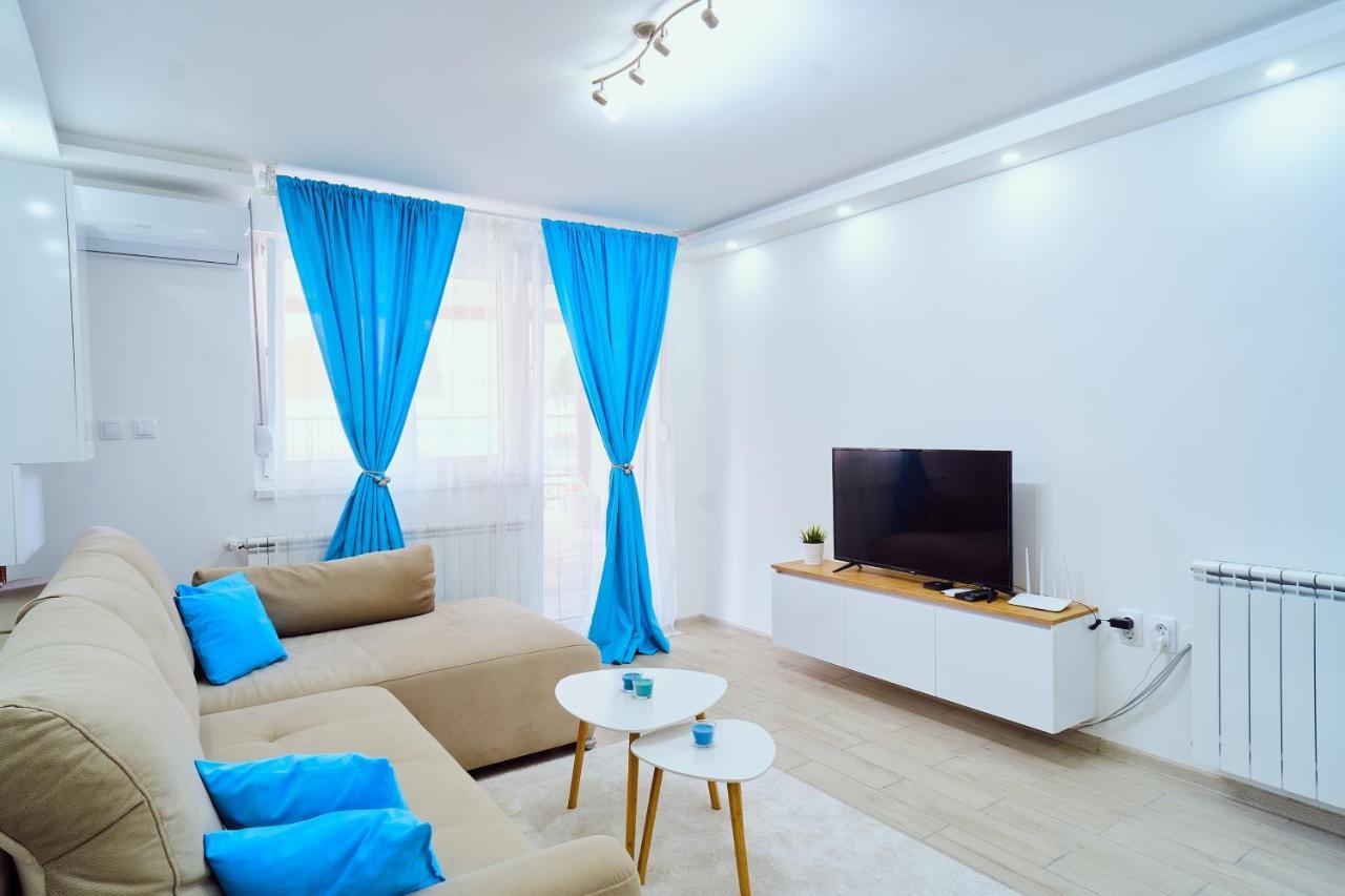 La Lorre Lux Apartment 雅戈丁那 外观 照片